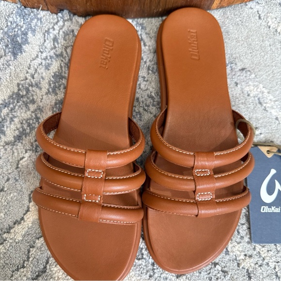 OLUKAI Tiare Women's Slide Sandals Premium Leather & Stylish Fox/Fox size 10 - Picture 3 of 9